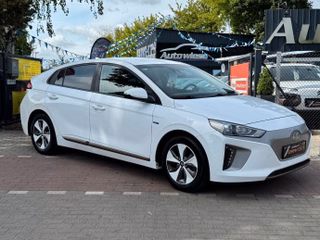Hyundai IONIQ IONIQ Trend Elektro*Navi*LED*CarPlay*99,7%