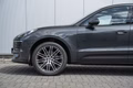 Daumennagel 41 - Porsche Macan  Panorama Dach Porsche Approved 02.2027