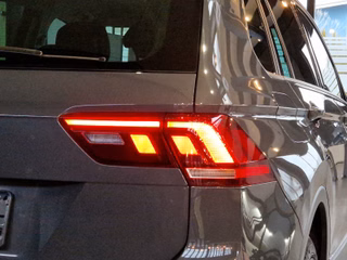 Volkswagen Tiguan Life 2.0TDI*KAMERA*CARPLAY*LED* - bilder 7