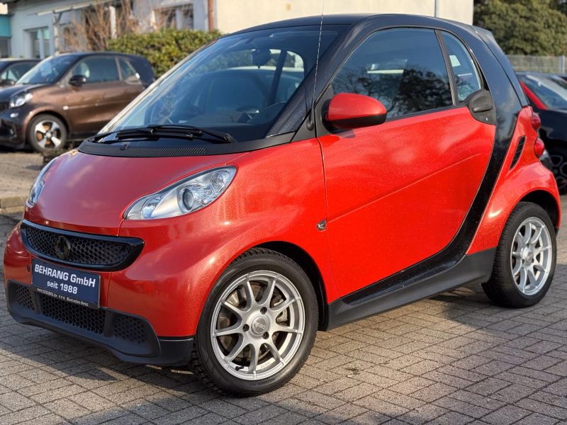 Smart ForTwo MHD AUTOMATIK+NAVI+SITZHEIZUNG*SERVO*