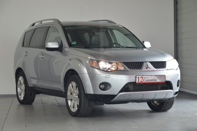Mitsubishi Outlander 2.0 DI-D Instyle 1.Hand Allrad|Scheckheft|Keyless