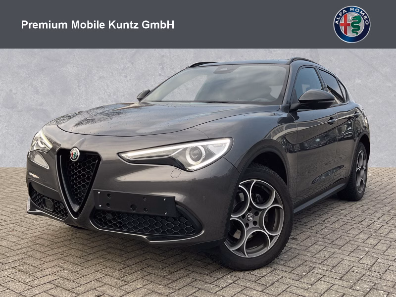Alfa Romeo Stelvio 2.0T Q4 B-Tech Sportpaket, H&K, Pano, ACC