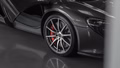 Daumennagel 8 - McLaren 650S