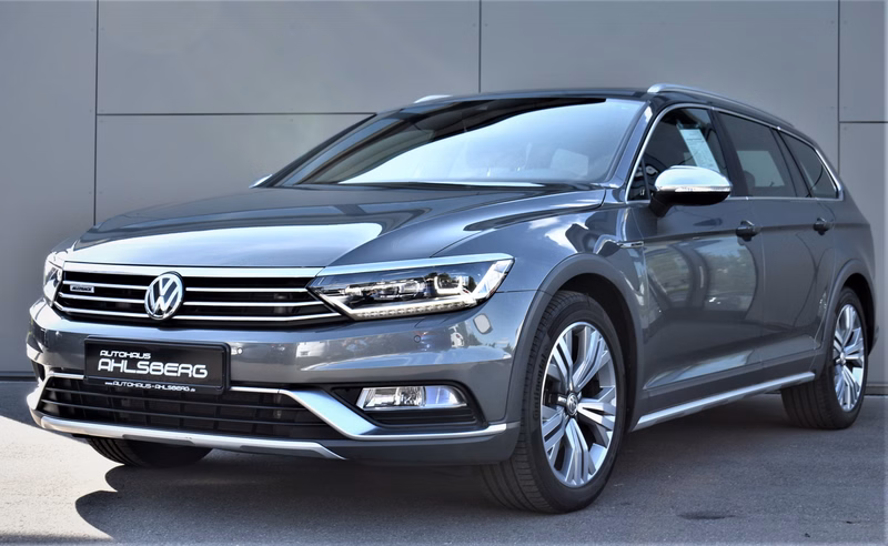 Volkswagen Passat Alltrack /LED/AHK/ACC/SIDE/LANE/PANO/STANDHEIZUNG/MASSAGE/NAVI/LEDER/