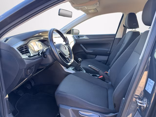 Volkswagen Polo VI 1.0 TSI Comfortline OPF KLIMA / SITZHEIZUNG / PDC / ALU - foto 3