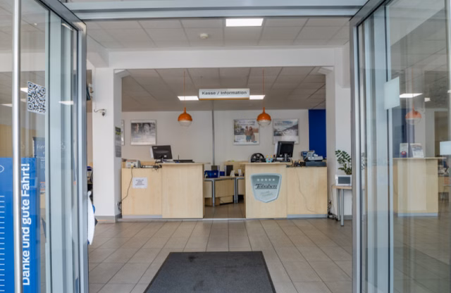 Ford Store · Autohaus Tobaben · Harburg