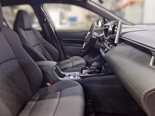 Toyota Corolla Cross Hybrid 2.0 FWD Teamplayer - bilder 19