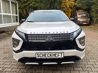 Mitsubishi Eclipse Cross/Plus Select Black Hybrid 4WD - foto 2
