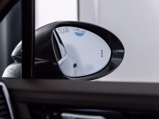 Porsche Cayenne  ACC PANO LUFT SPUR 360-CAM 21" - bilder 8