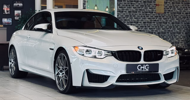 BMW M4 HUD|H&K|KAMERA|360 |CARBON|NACKENH. Gebrauchtwagen Kaufen | EZ 02/2017 | Preis 50.690 €