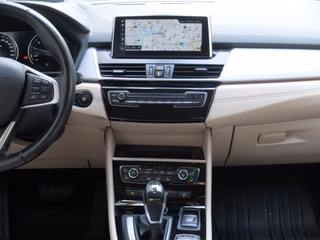 BMW 225 xe Luxury Line aus 1.Hand - bilder 16