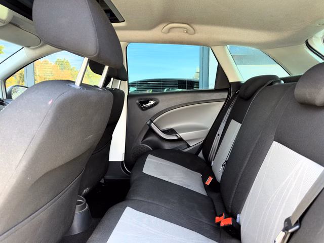 SEAT Ibiza ST Style 1.HD/Pano/Garantie - bilder 10