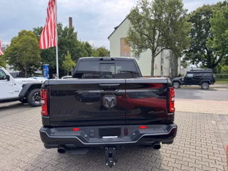 Dodge RAM Laramie Night Premium Rambox + teilbare Heckklappe - foto 8