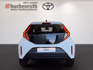 Toyota Aygo X Play +Allwetterräder - foto 6