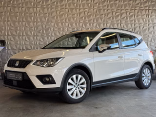 SEAT Arona Style CARPLAY-NAVI SITZHEIZUNG VRT-Cockpit