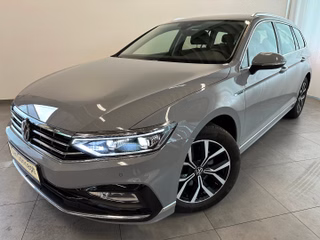 Volkswagen Passat Variant TDI 4M R-LINE AHK StHz MATRIX ACC