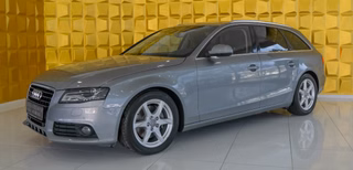 Audi A4 3.2 FSI Quattro/MMI NAVI/KAMERA/DRIVE-SELECT