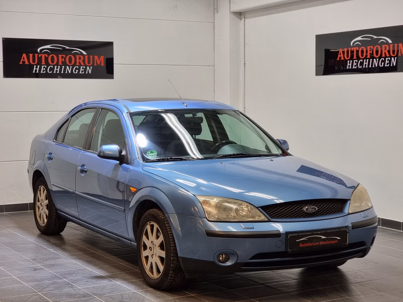 Ford Mondeo Futura AHK