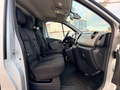 Daumennagel 11 - Renault Trafic Kasten Webasto Standheizung AHK Kamera 8fach Bereift