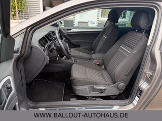 Volkswagen Golf VII Lim.Cup*2.HAND*PANO*KLIMA*NAVI*SHZ*EUR5 - bilder 9