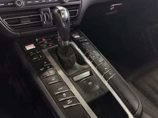 Porsche Macan 2.0 PANO/ACC/AHK/KAM/NAVI/MEMORY/21-ZOLL - foto 19