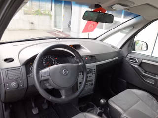 Opel Meriva 1.3 CDTi Cosmo Teilleder nur 92 Tkm - bilder 8