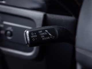 Volkswagen Touareg 3.0 TDI V6  BI-XENON PANO NAVI SPORT - foto 5