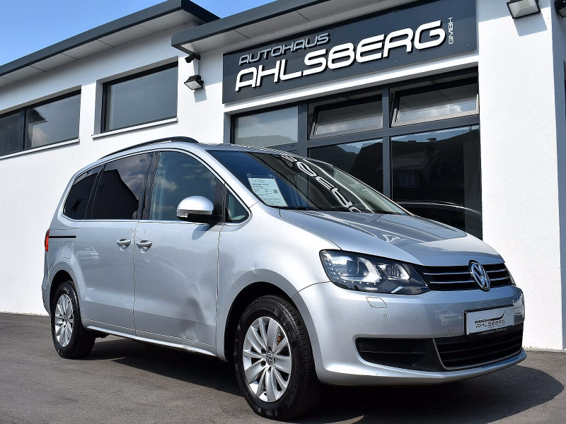Volkswagen Sharan Comfortline BMT  /Navi/Xenon/AHK/7-Sitzer