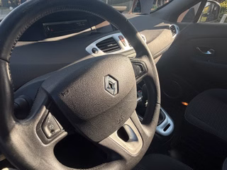 Renault Scenic III GrandDynamique1.9dCi*Navi*AHK*TÜV NEU - foto 10