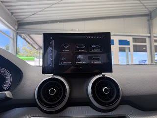 Audi Q2 S-Line Sport 35 Autom., Matrix Pano Kamera ACC - bilder 14
