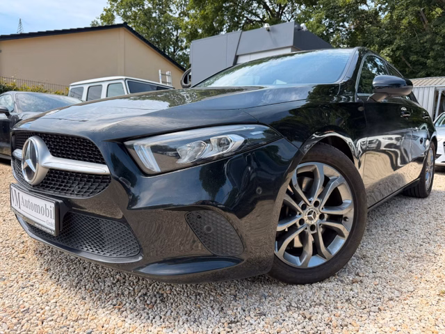 Mercedes-Benz A 250 Leder*Navi*Kamera*Tempomat - foto 1