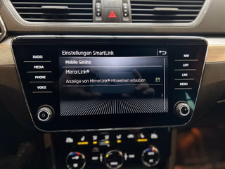 Skoda Superb 2.0TDI*Combi*7G*Kamera*LED* - bilder 7