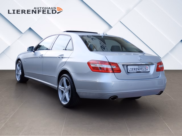 Mercedes-Benz E 350 Automatik Mercedes Scheckheft - фото 4