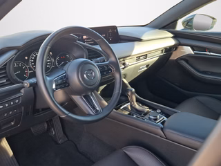 Mazda 3 Takumi 2.5 e-Skyactiv AUTOMATIK / LEDER / KAMERA360 / BOSE - foto 5