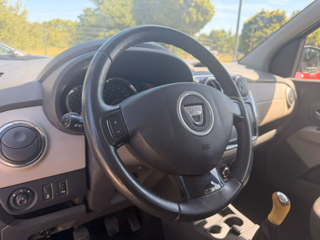 Dacia Lodgy Laureate AWR*Navi*Klima*Tempo - foto 8
