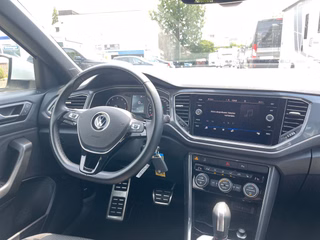 Volkswagen T-Roc 1.5 l TSI Sport Autom. NAVI/DAB/RFK AHK KLIMATRONIC FAHRASSISTENZ-PAKET-PLUS SITZ-KOMFORT/WINTER-PAKET PDC el. HECKKLAPPE - foto 10
