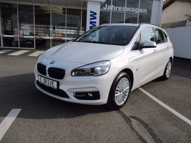 BMW 225xe iPerformance - foto 1