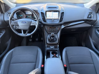 Ford Kuga Titanium +NAVI+AHK+WINTERPAKET+ - foto 1