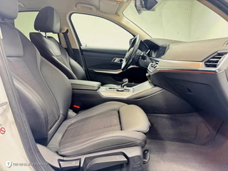 BMW 320 d Sport Line *LED*Navi*Aut.,* - foto 10