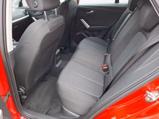 Audi Q2 35 TFSI S-TRONIC / NAVI / LED / SITZHEIZUNG / KAMERA - foto 10