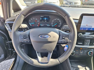 Ford Fiesta 1.0 Cool & Connect LED DAB Navi RFK Winter-P. - bilder 18