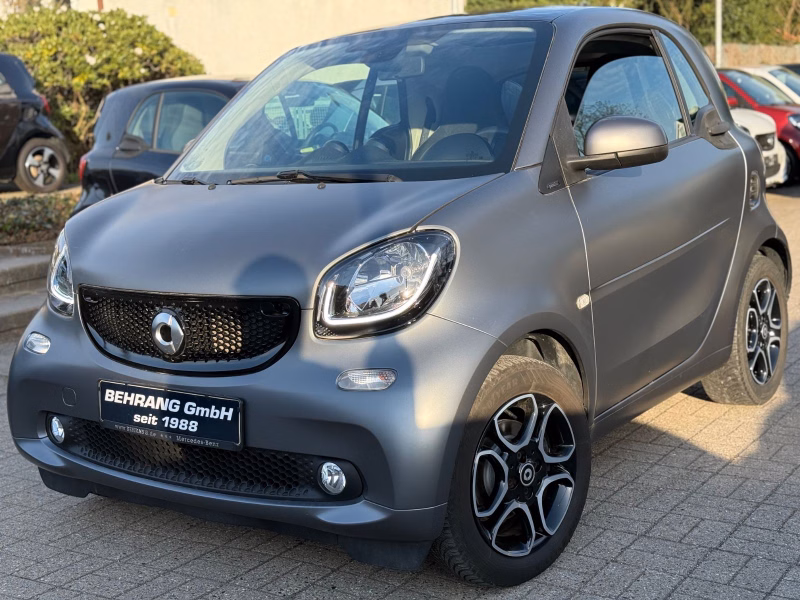Smart ForTwo*TURBO*PANORAMA*KAMERA*NAVI*2.HAND*