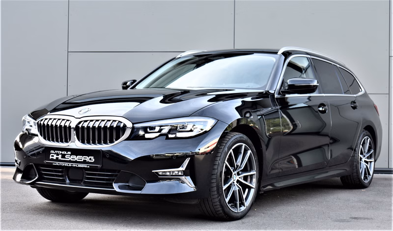 BMW 320 d xDrive Luxury Line Standh./Leder/Pano/ACC/Live Cockpit/AHK