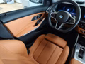 BMW 320d xDr.M Sport Tour. Pano/AHK/HUD/19"/360° - foto 10