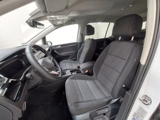 Volkswagen Touran 1.5TSI DSG 7SITZE 2xKINDERS. AHK FAMILY-P. - bilder 3