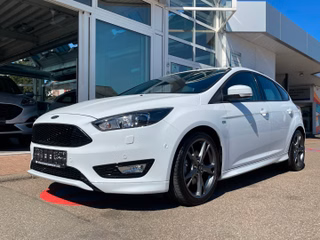 Ford Focus ST-Line/Automatik/Navi/Bi-Xenon/Rfkamera - foto 1