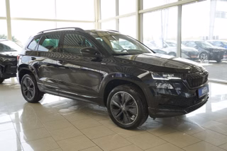 Skoda Karoq Sportline 1,5TSI DSG aAHK/ACC/Matrix/Kessy/Winterp.  **
