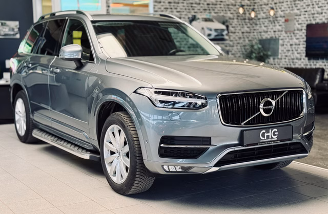 Volvo XC90 AWD 7-Sitzer|ACC|AHK|SHZ|Kamera|Carplay| Gebrauchtwagen Kaufen | EZ 12/2017 | Preis 37.490 €
