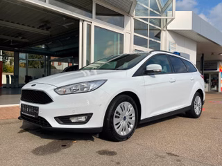 Ford Focus Turnier Business/Navi/PDC/Garantie - bilder 1