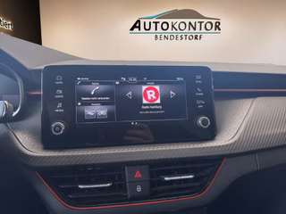 Skoda Scala Monte Carlo Sport Autom., LED Virtual ACC Pano - foto 11